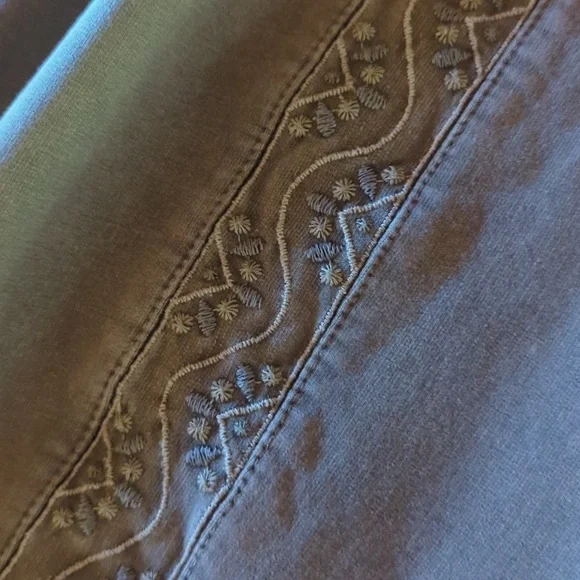 J. Jill Cozy Pants! Well Loved. Organic Stitched Side Seams. Sz M. - Picture 8 of 13